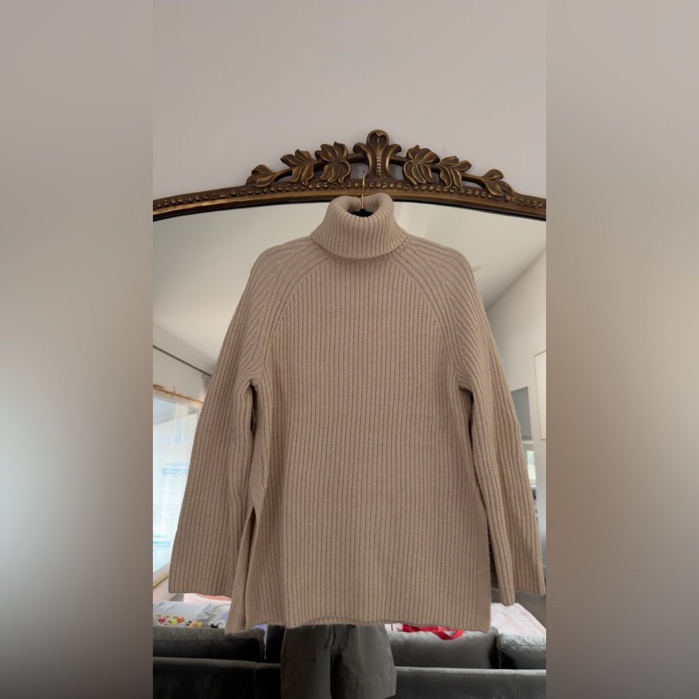 H&M Turtleneck Ribbed Sweater in Beige